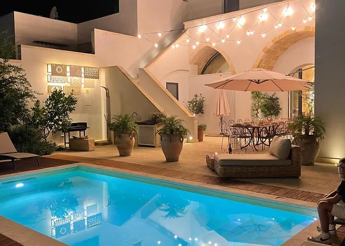 Palazzo Flora Collepasso