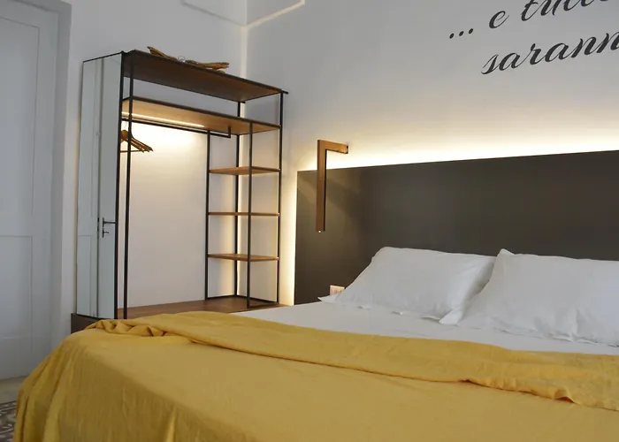 Palazzo Flora Bed and breakfast Collepasso