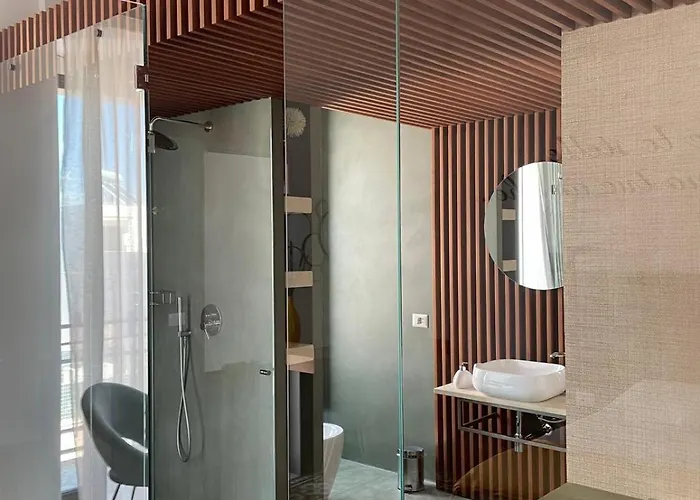 Palazzo Flora * Collepasso