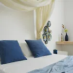 Palazzo Flora Bed & Breakfast